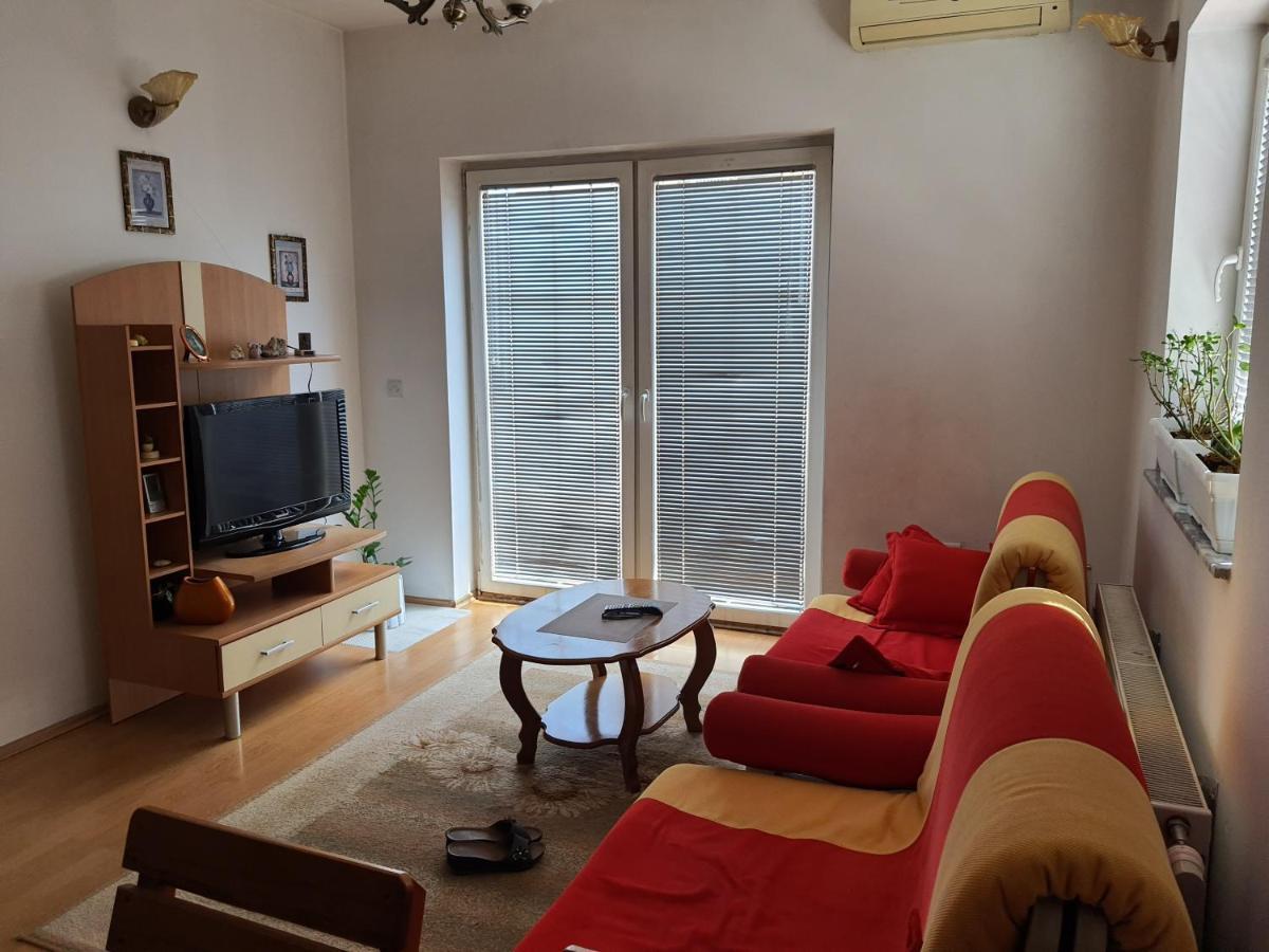 Zogu Apartments - City View Pristina Esterno foto