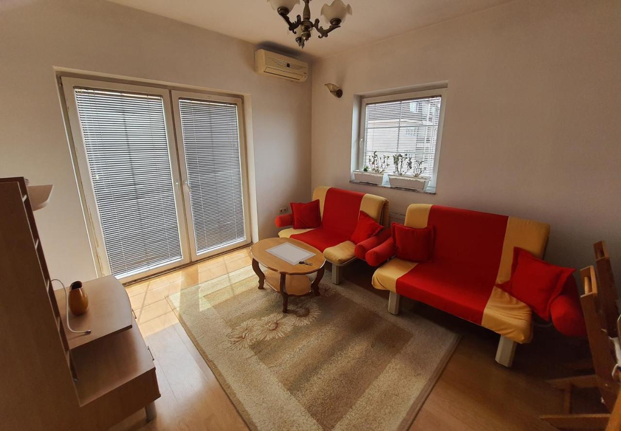 Zogu Apartments - City View Pristina Esterno foto